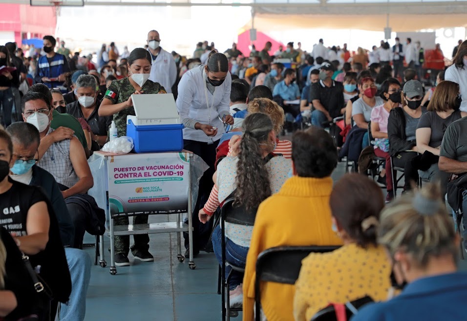 8928F7BA-2141-4567-A684-357B91A639E9