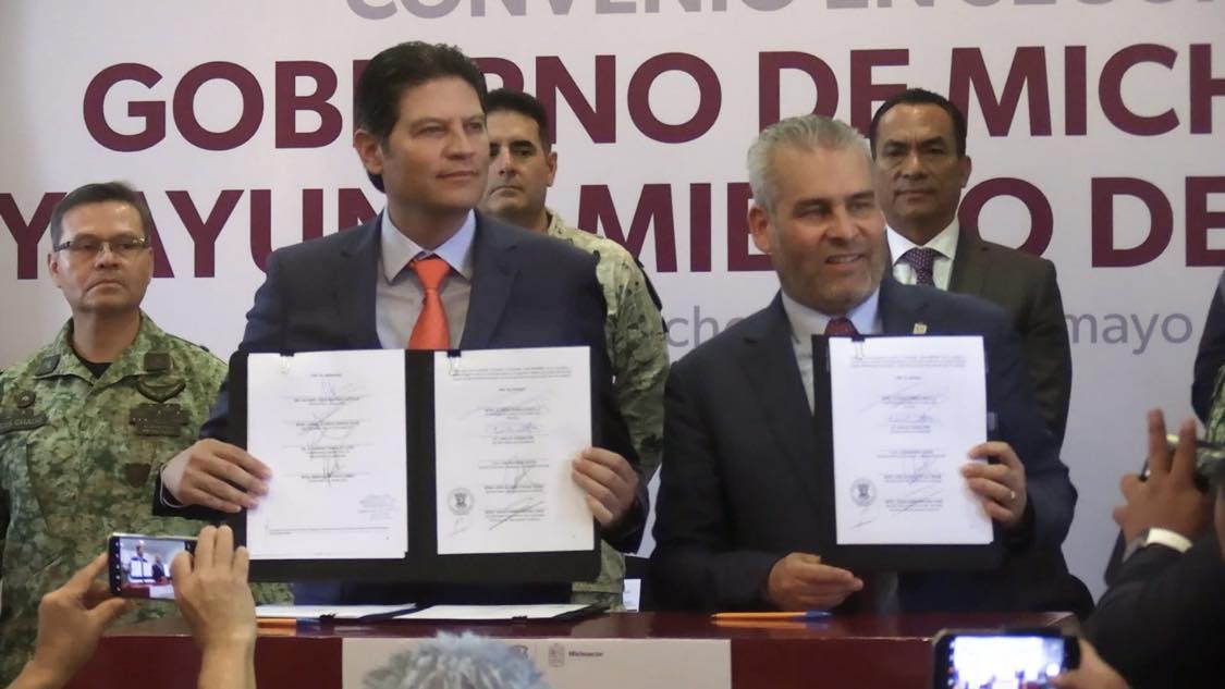 Firman convenio de seguridad pública, gobierno de Michoacán y ayuntamiento de Morelia