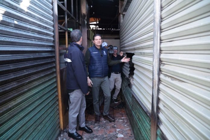 Corto circuito podría haber provocado incendio en Mercado Revolución: Alcalde