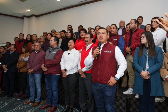 Morena no descarta medir a Carlos Torres Piña para la alcaldía de Morelia Morena no descarta medir a Carlos Torres Piña para la alcaldía de Morelia