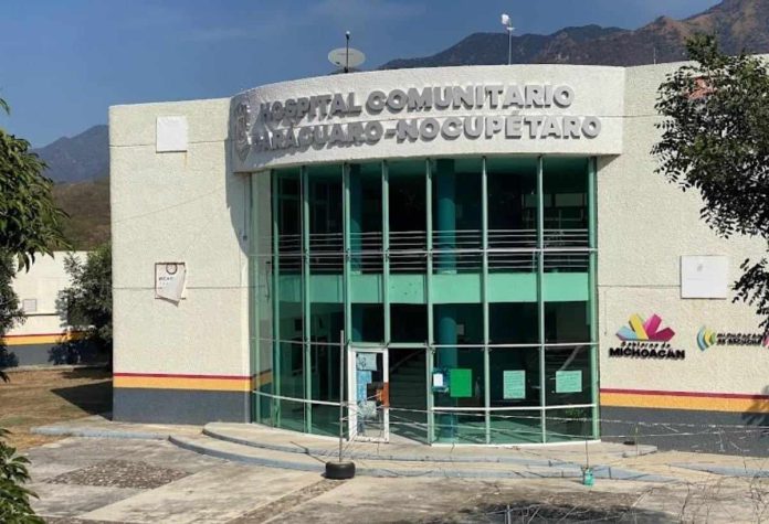 Patrulla de Carácuaro atropella a niño Patrulla de Carácuaro atropella a niño