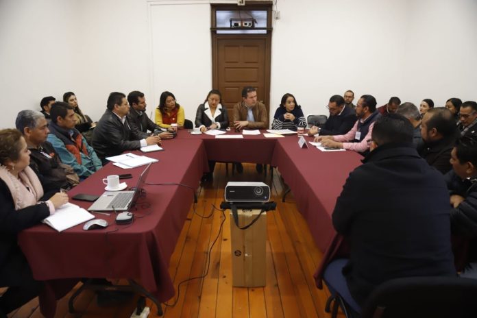 75 Legislatura da seguimiento a compromisos con Sección 18 de la CNTE