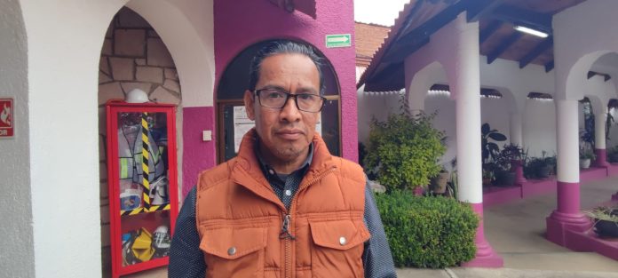 Amenazan habitantes de Charapan con impedir elecciones