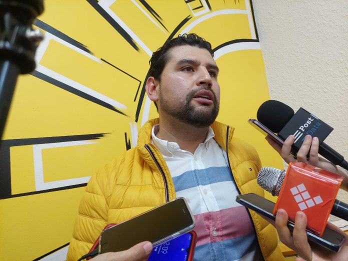 Llama PRD a Memo Valencia a valorar su decisión de dejar la dirigencia del PRI