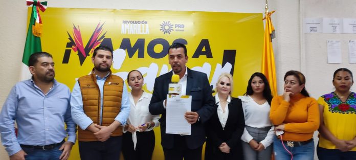 Se registra Juan Luis García Conejo por el municipio de Huetamo Se registra Juan Luis García Conejo por el municipio de Huetamo