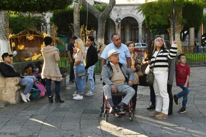 Esperan superar la meta de 520 mil visitantes a Morelia por festejos decembrinos