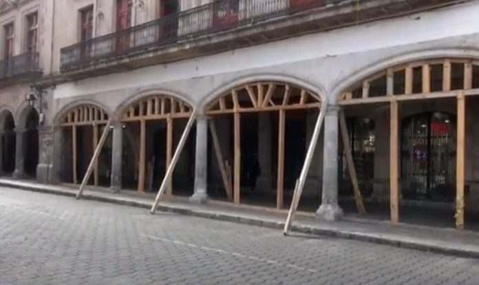 Sin reparar daño al portal Aldama de Morelia, a más de un año del choque