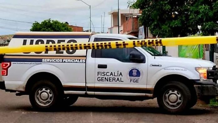 Mujer es asesinada a balazos en Acuitzio del Canje Mujer es asesinada a balazos en Acuitzio del Canje