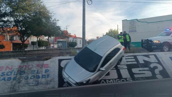 Se registra 2 accidentes vehiculares en el periférico de Morelia