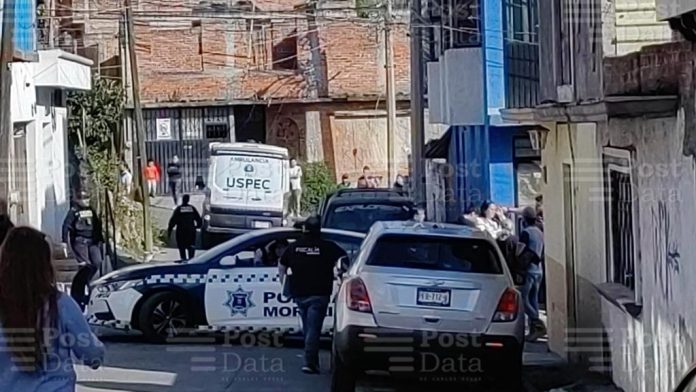 Hallan a mujer asesinada al sur de Morelia