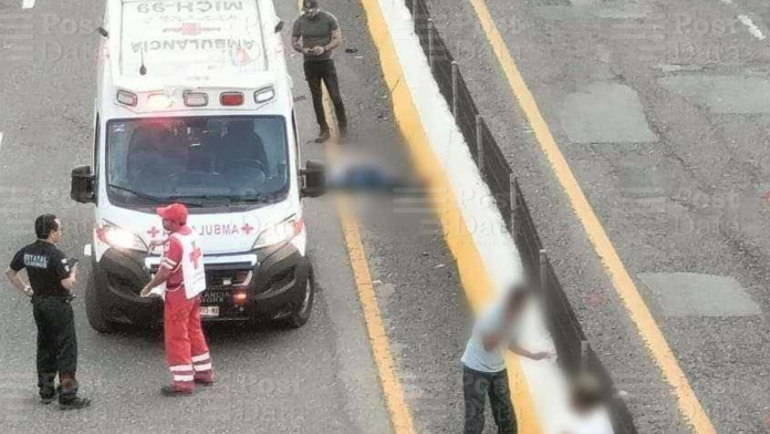 Sexagenario muere atropellado en los límites de Michoacán y Guerrero