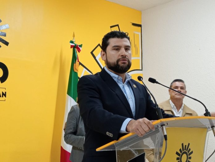 Registra atrasos la alianza PRI-PAN-PRD: Octavio Ocampo