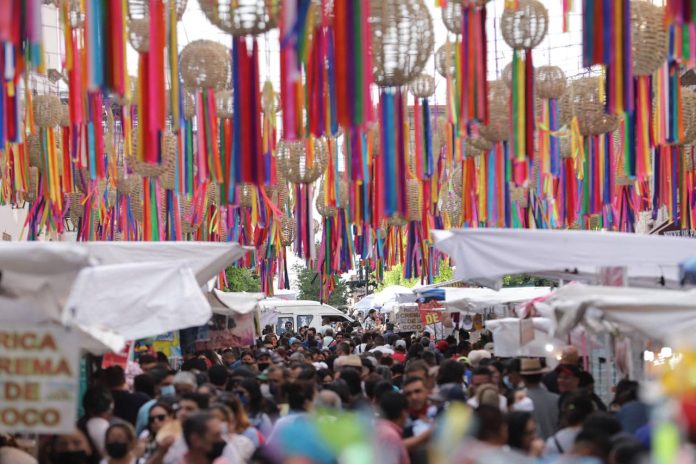 Con más de 800 actividades, recibirá Michoacán a turistas y visitantes en Semana Santa