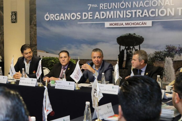 Fortalecer impuestos locales contribuye al bienestar social de Michoacán: Luis Navarro