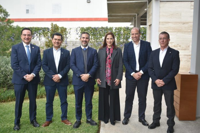 75 legislatura trabajará con el sector empresarial para detonar el desarrollo de Michoacán