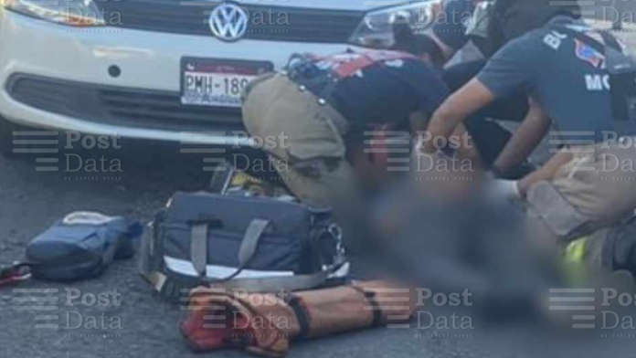 Motociclista queda herido tras derrapar cerca del Estadio Morelos