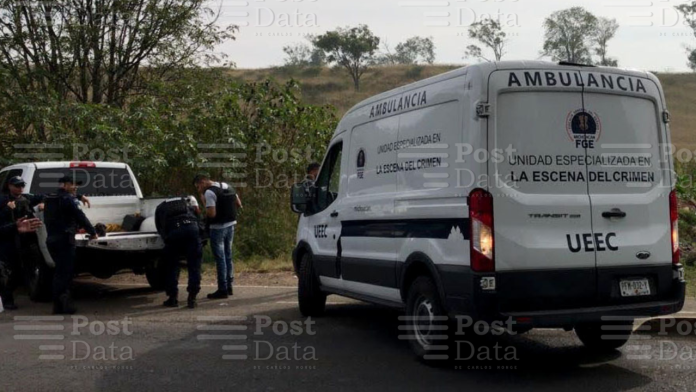 Abandonan dos cadáveres baleados y maniatados en el camino a Angahuan