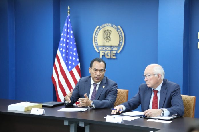 Visita Embajador de Estados Unidos en México, instalaciones de la Fiscalía General del Estado de Michoacán