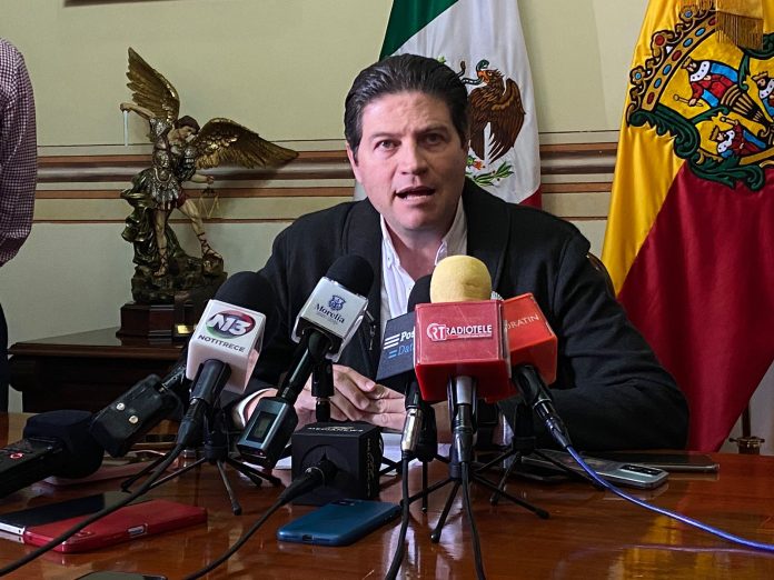 Subsecretario de Gobernación, se comprometió a revisar las 113 denuncias en contra de la GC; no se resolvió la depuración de la corporación: Alfonso Martínez