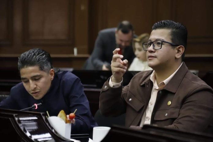 Congreso da ha lugar a iniciativa de Víctor Zurita para que se reconozca LSM como patrimonio lingüístico