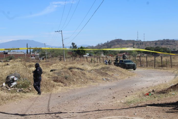 Localizan a pareja asesinada en la colonia Arcoíris de Jacona