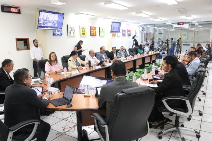 Aprueba el INE debates para los candidatos al Senado el 10 y 14 de abril