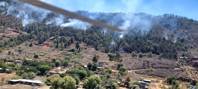 Se combaten 10 incendios de forma simultánea en Michoacán