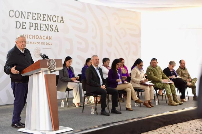 No solo exgobernadores cometieron actos de corrupción en Michoacán: López Obrador