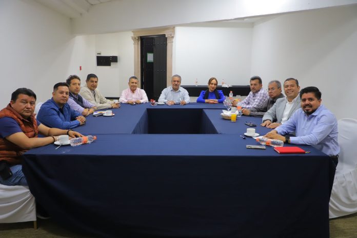 Crean bloque ante riesgo de intromisión del gobierno en designación de candidatos
