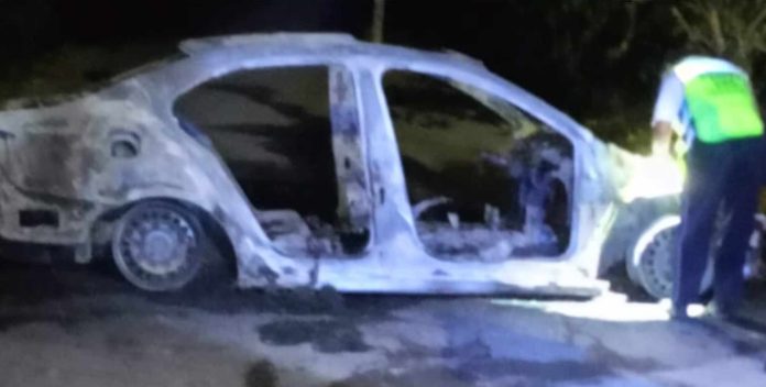 Se registra incendio de auto en Álvaro Obregón