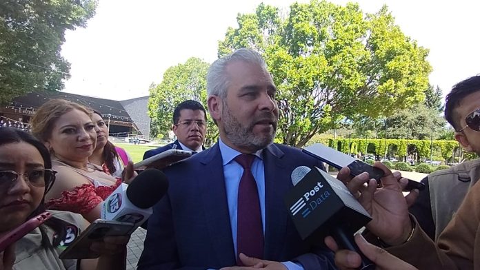Gobernador llama a no politizar designación de empresa que operará hotel del CECONEXPO