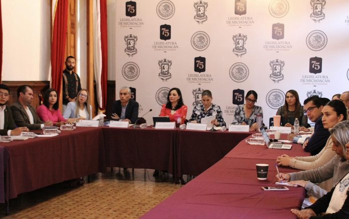 Verificarán diputadas michoacanas condiciones de albergues en resguardo del DIF Verificarán diputadas michoacanas condiciones de albergues en resguardo del DIF