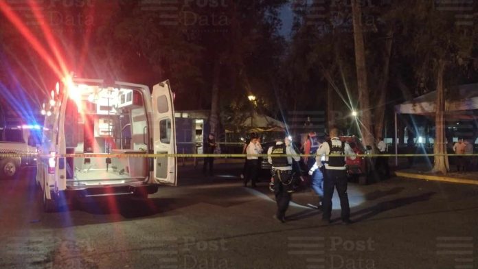 Balean a 2 hombres cerca de instalaciones de Ceconexpo