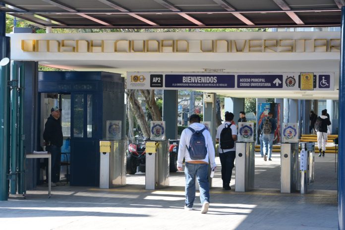 Sigue abierta la convocatotria de ingreso a la UMSNH
