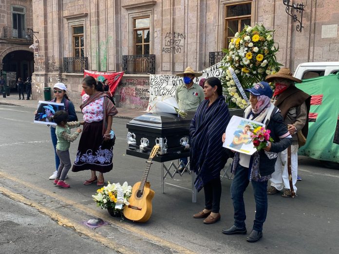 A105 años de la muerte de Emiliano Zapata, FNLS realiza marcha en Morelia A105 años de la muerte de Emiliano Zapata, FNLS realiza marcha en Morelia