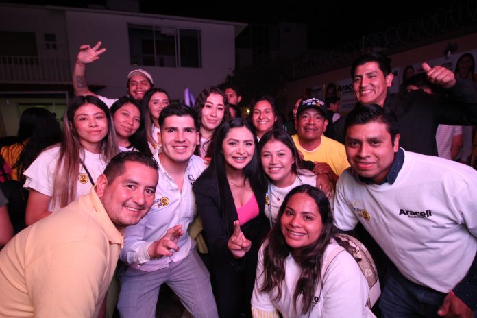 Demostramos en el debate, que la vía para el rescate nacional es la Coalición Fuerza y Corazón por México: Araceli Saucedo Demostramos en el debate, que la vía para el rescate nacional es la Coalición Fuerza y Corazón por México: Araceli Saucedo