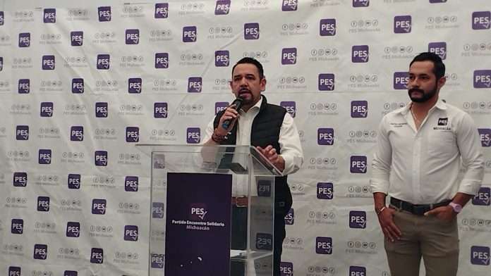 Candidato del PES por Morelia, aseguró que no declinará por ningún partido