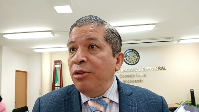 Cinturones civiles para vigilar las elecciones en Charapan, propuesta del IEM Cinturones civiles para vigilar las elecciones en Charapan, propuesta del IEM