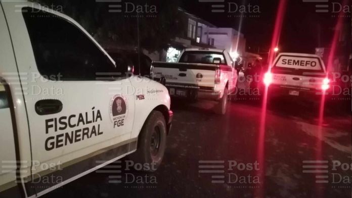 Hombres armados irrumpen en vivienda y matan a un hombre, en Uruapan