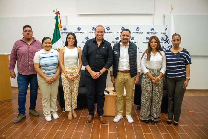 “Me comprometo a acabar con el problema del cruce del tren en Morelia”: Gilberto Pizarro “Me comprometo a acabar con el problema del cruce del tren en Morelia”: Gilberto Pizarro