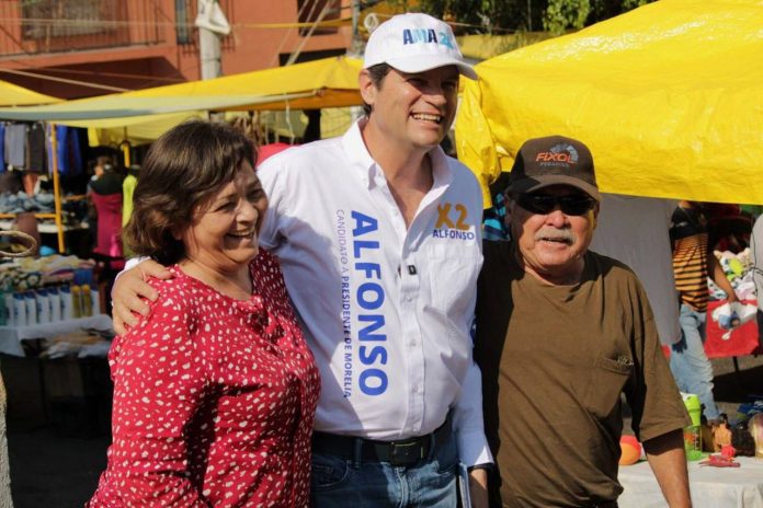 Alfonso consolida el voto ciudadano en cada crucero de Morelia