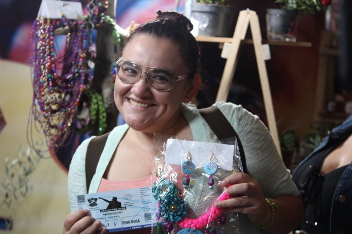 Con el pago de una compra mínima, inicia la distribución de boletos para el concierto de Alejandro Sanz
