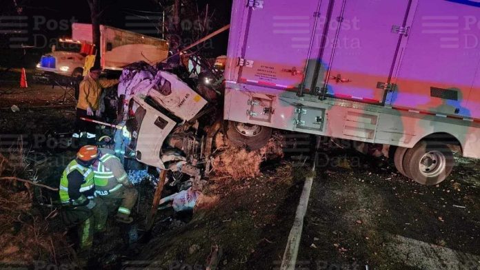Se registra accidente de camioneta en la México-Guadalajara; hay 1 muerto y 1 herido