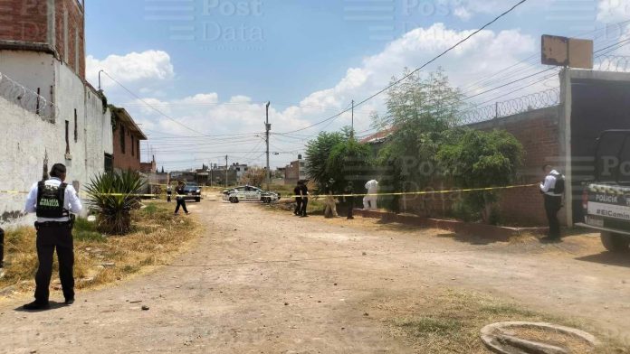 Hallan a hombre muerto en colonia Jardines de Santiaguito, Morelia