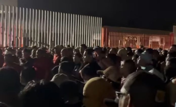Pide AEIMAC que gobierno estatal intervenga en el bloqueo de ArcelorMittal