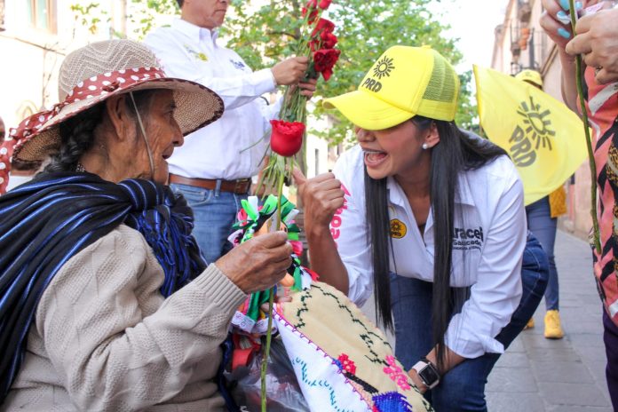 Reconoce Araceli Saucedo la importancia y valor de las madres michoacanas