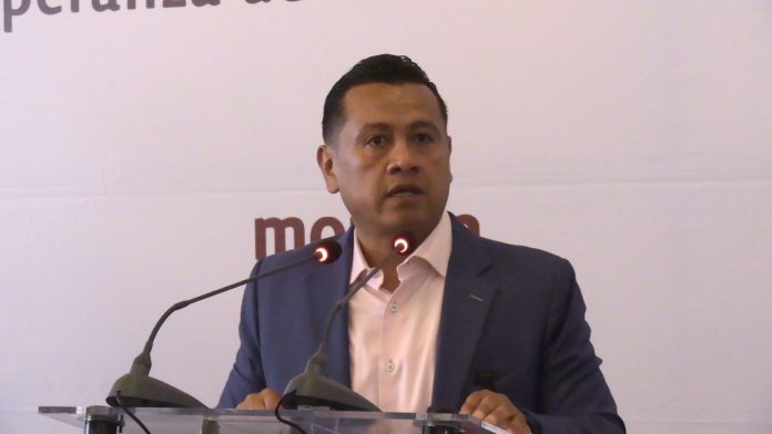 Xenofóbicos y racistas quienes me descalifican por no ser moreliano: Torres Piña