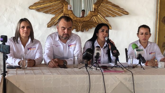 Ofrece Gisela Vázquez apoyo a los artesanos de Capula, aunque “estén mugrosos”