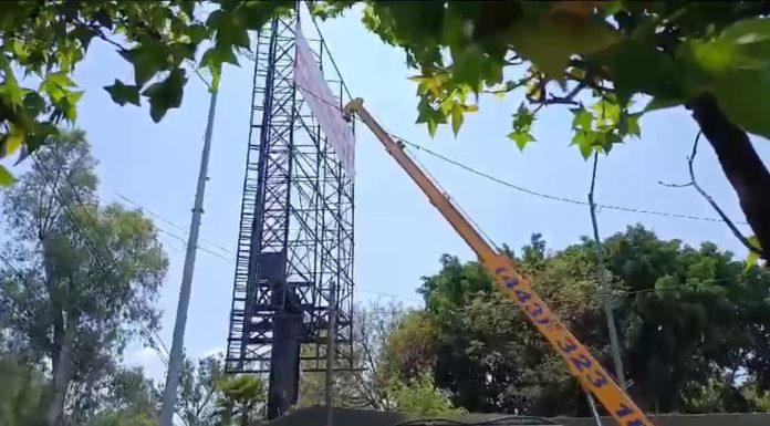 OOAPAS repara fuga en línea de distribución que abastece a 9 colonias
