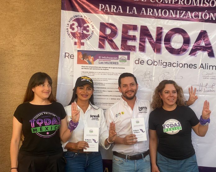 Araceli Saucedo y Beto Lucatero firman agenda en favor de las mujeres